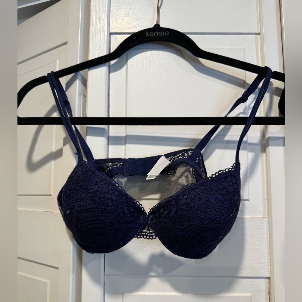 Push up bra size 32B